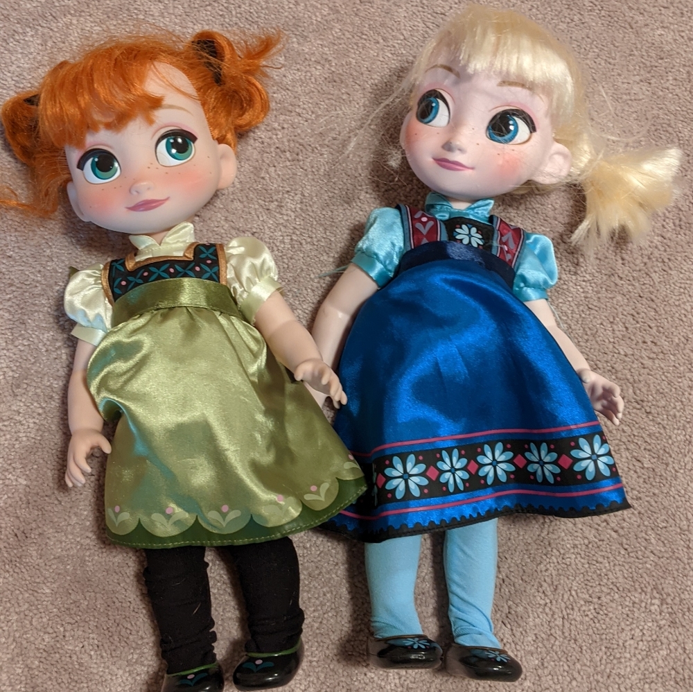 Frozen dolls